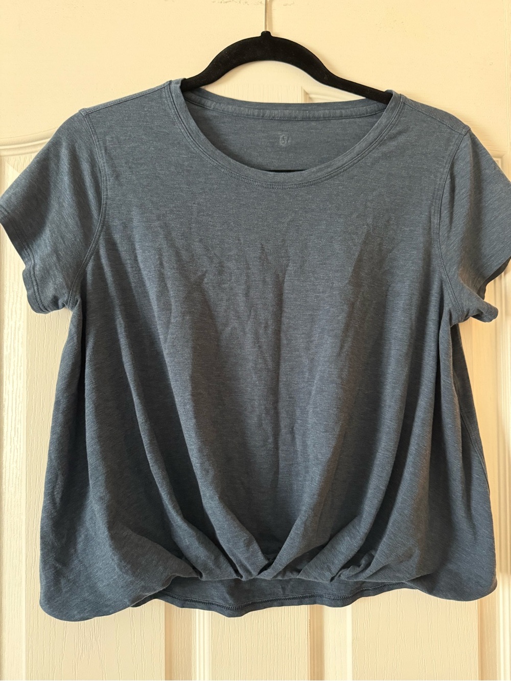 Lululemon top